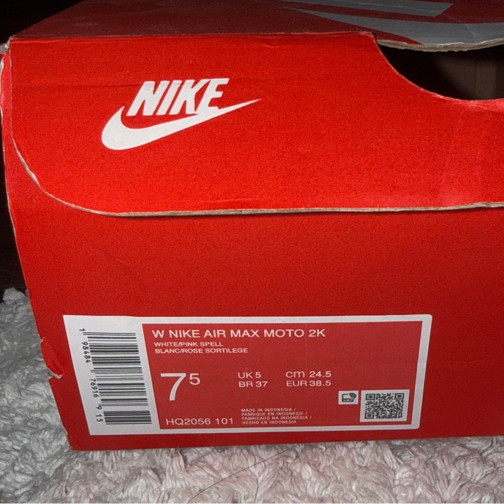 Nike Air Max Moto 2K HQ2056-101 Women's
7.5 White Pink Lifestyle Shoes RHS8575 - Picture 7 of 7
